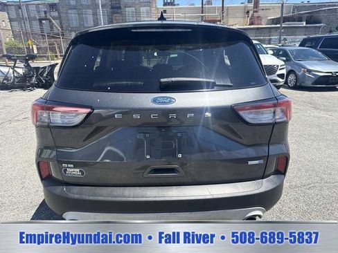 Used 2020 Ford Escape SE AWD/4WD image 4