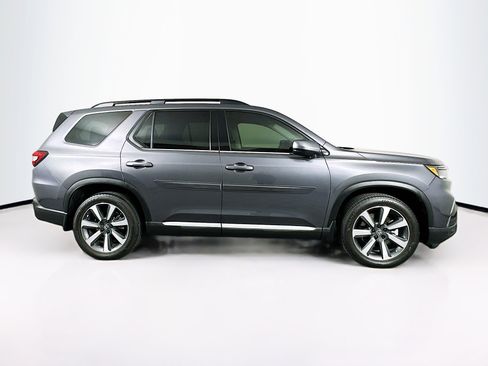 Used 2025 Honda Pilot Elite image 10