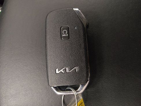 Used 2022 Kia Telluride EX w/ EX Premium Package FWD image 32
