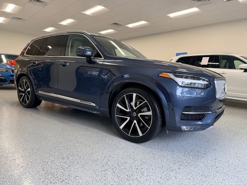 Used 2018 Volvo XC90 T6 Inscription w/ Luxury Package image 10