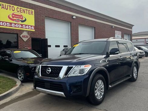 Used 2018 Nissan Armada SV RWD image 1