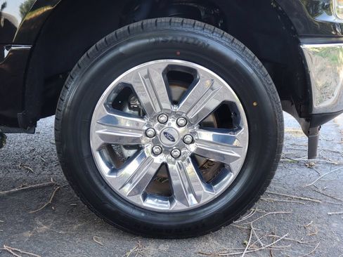 Used 2018 Ford F150 XLT w/ Equipment Group 302A Luxury RWD image 40