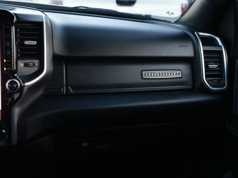 Used 2025 RAM 2500 Big Horn AWD/4WD image 28