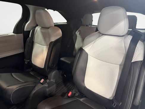 Used 2026 Toyota Sienna XSE image 14