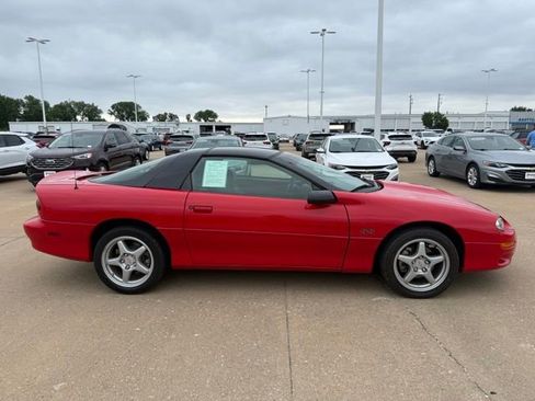 Used 1998 Chevrolet Camaro Z28 w/ SS Performance/Appearance Pkg RWD image 2