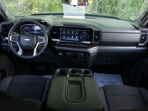 Used 2024 Chevrolet Silverado 1500 LT AWD/4WD image 21