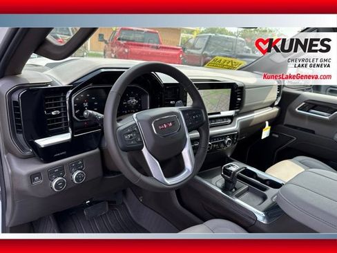 New 2026 GMC Sierra 1500 SLT w/ SLT Premium Package AWD/4WD image 26