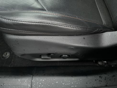 Used 2022 Jeep Compass Limited image 16