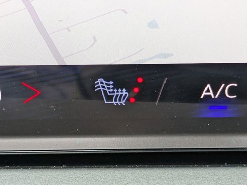 New 2026 Chevrolet Traverse LT w/ Driver Confidence Package image 25