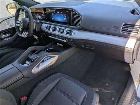 Used 2024 Mercedes-Benz GLE 53 AMG 4MATIC Coupe image 23