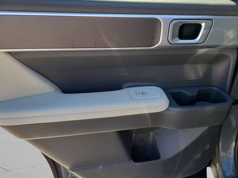 Used 2025 Hyundai Santa Fe SEL image 19