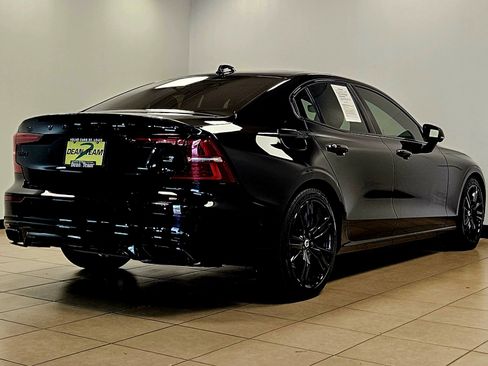 Used 2022 Volvo S60 T8 R-Design w/ Advanced Package AWD/4WD image 4