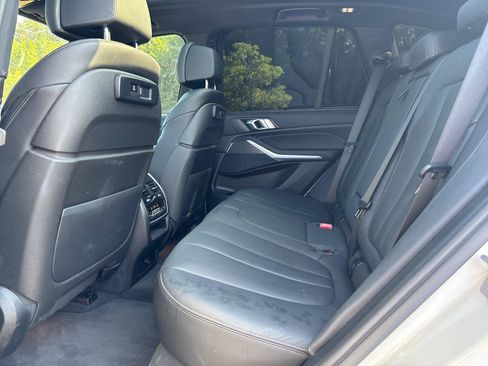 Used 2022 BMW X5 sDrive40i w/ M Sport Package RWD image 33