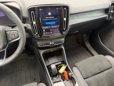 Used 2023 Volvo C40 P8 Recharge Ultimate w/ Protection Package Premier AWD/4WD image 14