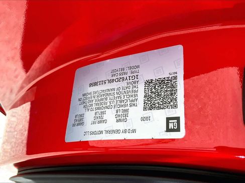 Used 2020 Chevrolet Corvette Stingray Coupe w/ 1LT image 3