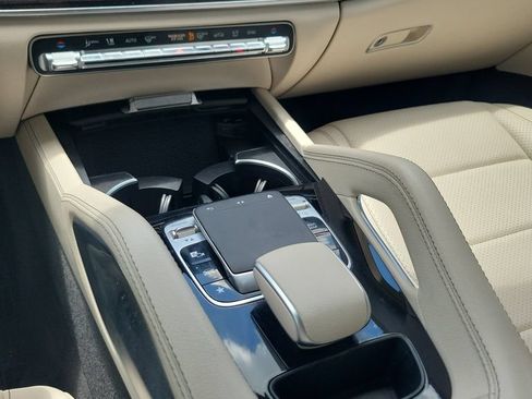 Used 2020 Mercedes-Benz GLE 350 4MATIC image 15