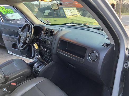 Used 2011 Jeep Patriot Latitude image 22
