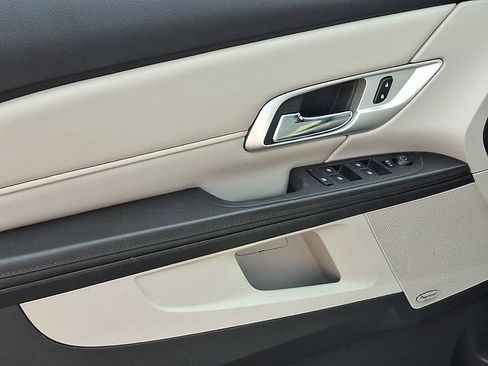 Used 2016 GMC Terrain SLT FWD image 21