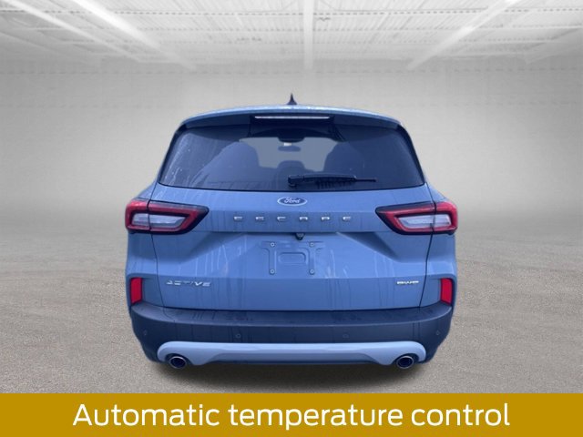 Used 2023 Ford Escape Active w/ Tech Pack #1 AWD/4WD image 8