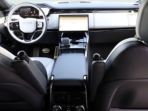 New 2026 Land Rover Range Rover Sport Dynamic SE image 14