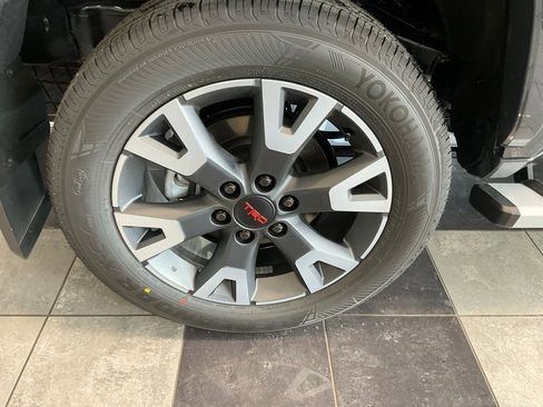 New 2026 Toyota 4Runner TRD Sport Premium AWD/4WD image 6
