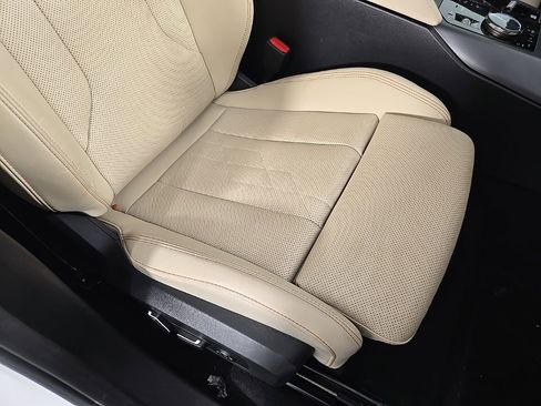 Certified 2025 BMW X3 xDrive30i w/ Convenience Package image 16