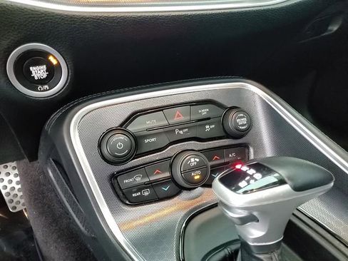 Used 2018 Dodge Challenger R/T Plus image 22