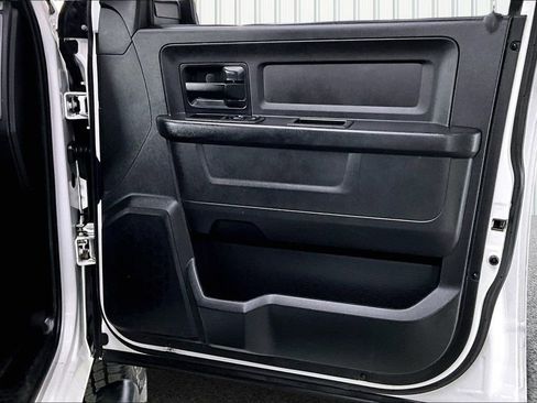Used 2019 RAM 1500 Express w/ Wheel & Sound Group AWD/4WD image 26