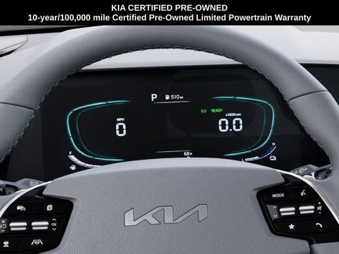 Certified 2025 Kia Niro EX Touring image 21