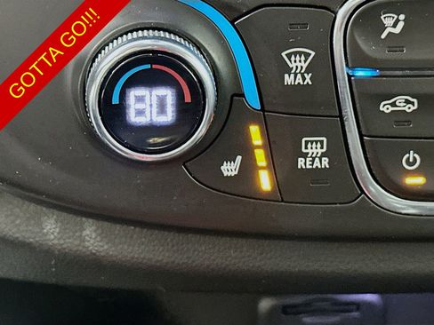 Used 2021 Chevrolet Traverse LT w/ LT Premium Package AWD/4WD image 19