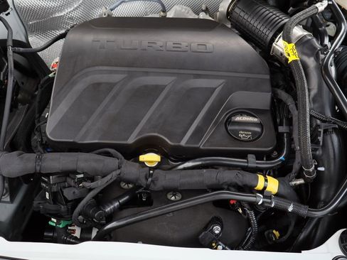 New 2026 Buick Envista Sport Touring FWD image 21