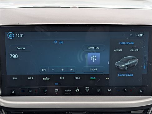 Used 2025 Ford Escape SE FWD image 23