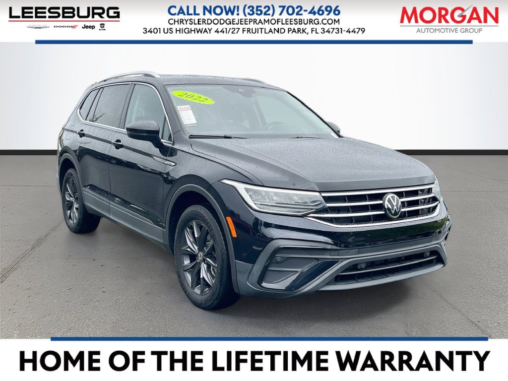 Used 2022 Volkswagen Tiguan SE FWD image 1