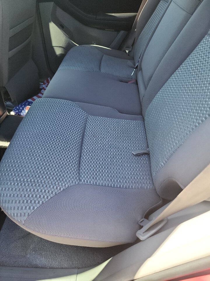 Used 2006 Toyota 4Runner SR5 AWD/4WD image 10