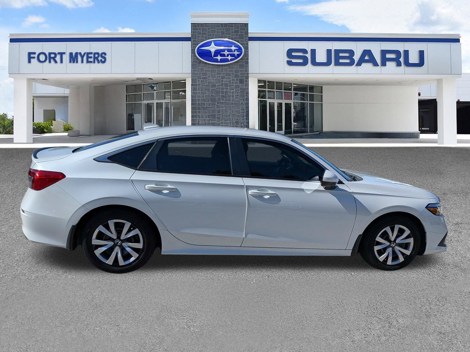 Used 2022 Honda Civic LX image 3