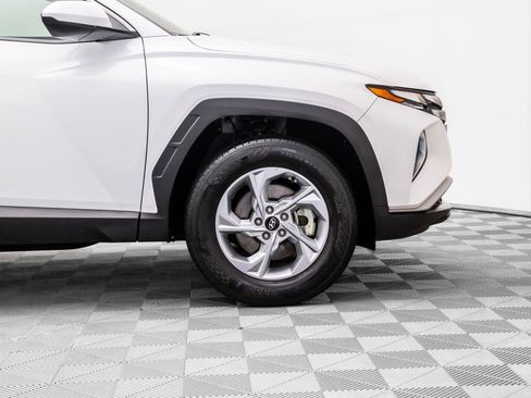 Used 2023 Hyundai Tucson SE image 28