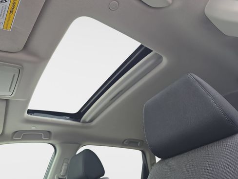 Certified 2024 Honda CR-V EX image 30