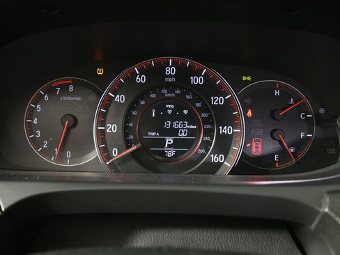 Used 2016 Honda Accord Sport image 29