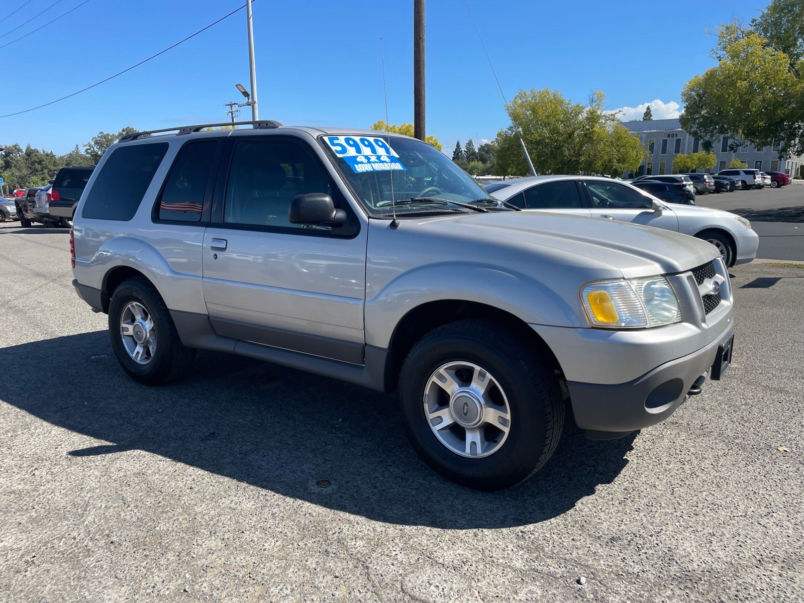 Used 2003 Ford Explorer Sport XLT AWD/4WD image 2