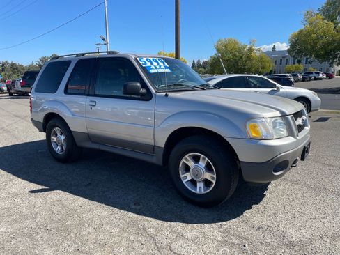 Used 2003 Ford Explorer Sport XLT AWD/4WD image 2