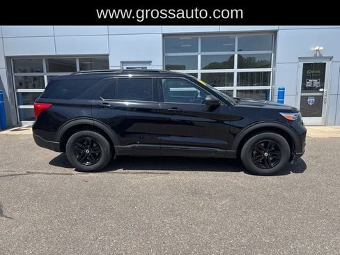 Used 2023 Ford Explorer XLT w/ Equipment Group 202A AWD/4WD image 8