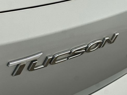 Used 2017 Hyundai Tucson SE image 24