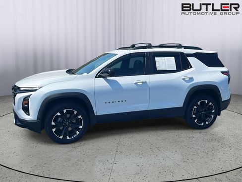 Used 2026 Chevrolet Equinox RS w/ Safety and Technology Package image 3