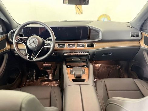 Used 2025 Mercedes-Benz GLE 350 4MATIC image 6