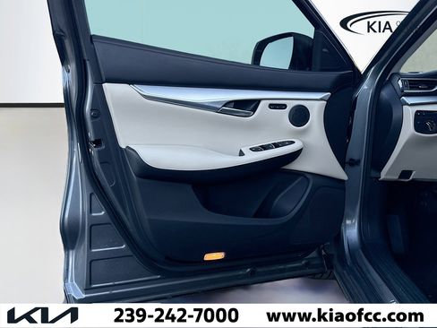 Used 2020 INFINITI QX50 Essential w/ Convenience Package image 21