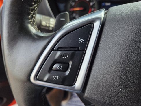 Used 2021 Chevrolet Camaro LT RWD image 15