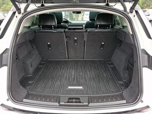 Used 2020 Land Rover Range Rover Evoque S AWD/4WD image 28