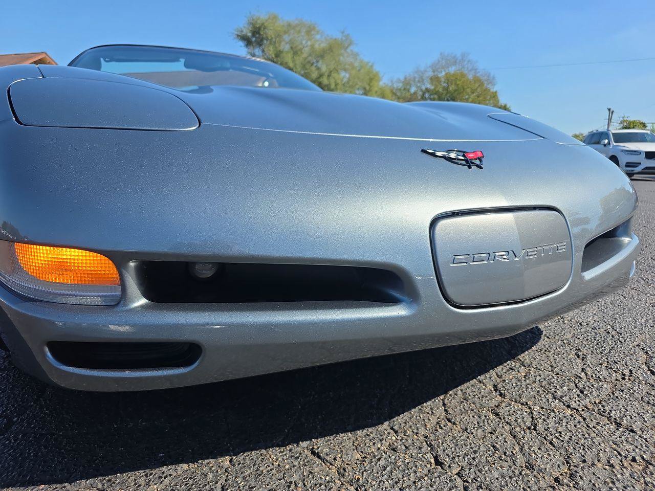 Used 2004 Chevrolet Corvette Convertible w/ Preferred Equipment Group RWD image 33