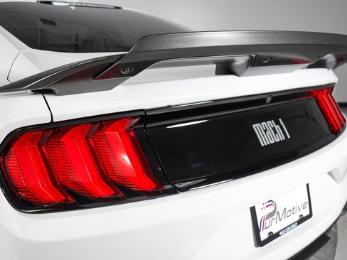 Used 2021 Ford Mustang Mach 1 w/ Mach 1 Handling Package RWD image 14