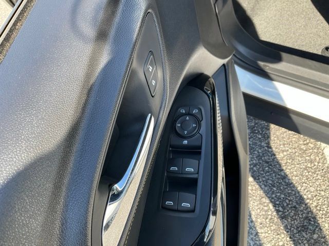 Certified 2026 Chevrolet Trax LT FWD image 7
